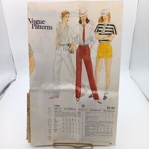 UNCUT Vintage Sewing PATTERN Vogue 7324, Ladies 1970s Pants and Shorts, Size 8